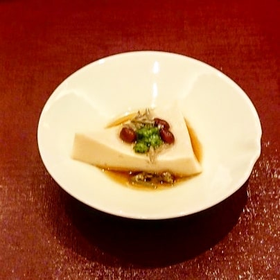 近江懐石 清元で食べた花懐石です✨見た目もきれいで美味しそうな料理で沢山🎵😃５…